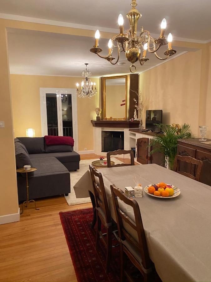 Chez Helene 3 Etoiles, Labellise Disabled Pmr,Pour 4 Personnes Chiens Bienvenus-Pet Friendly Daire Bourg-Madame Dış mekan fotoğraf