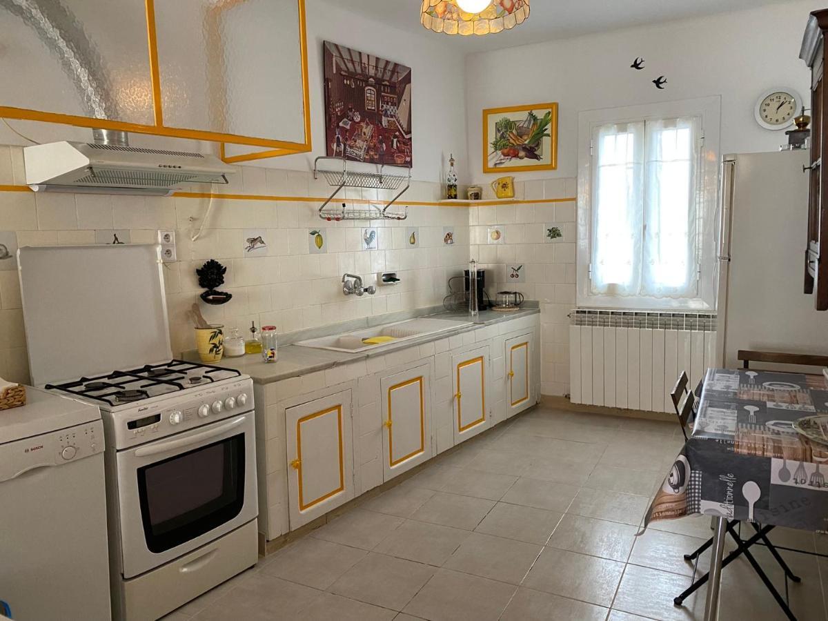 Chez Helene 3 Etoiles, Labellise Disabled Pmr,Pour 4 Personnes Chiens Bienvenus-Pet Friendly Daire Bourg-Madame Dış mekan fotoğraf